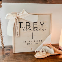 Load image into Gallery viewer, Personalized Baby Annoucement Wooden Memory Box
