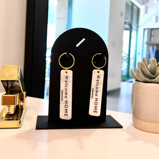 Compass Keychain Stand